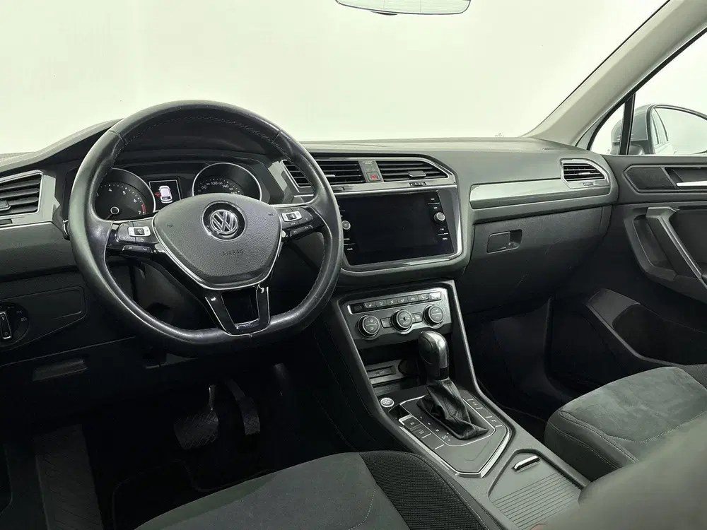 Volkswagen Tiguan Allspace 1.5 TSI R-Line uit 2021, foto 13