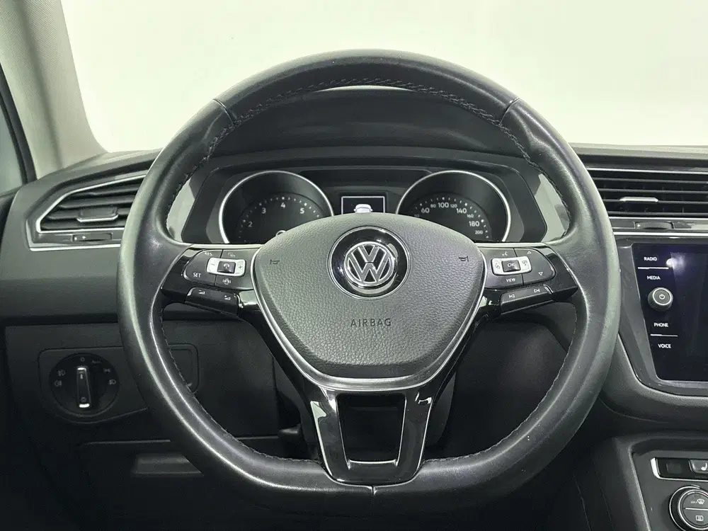 Volkswagen Tiguan Allspace 1.5 TSI R-Line uit 2021, foto 14