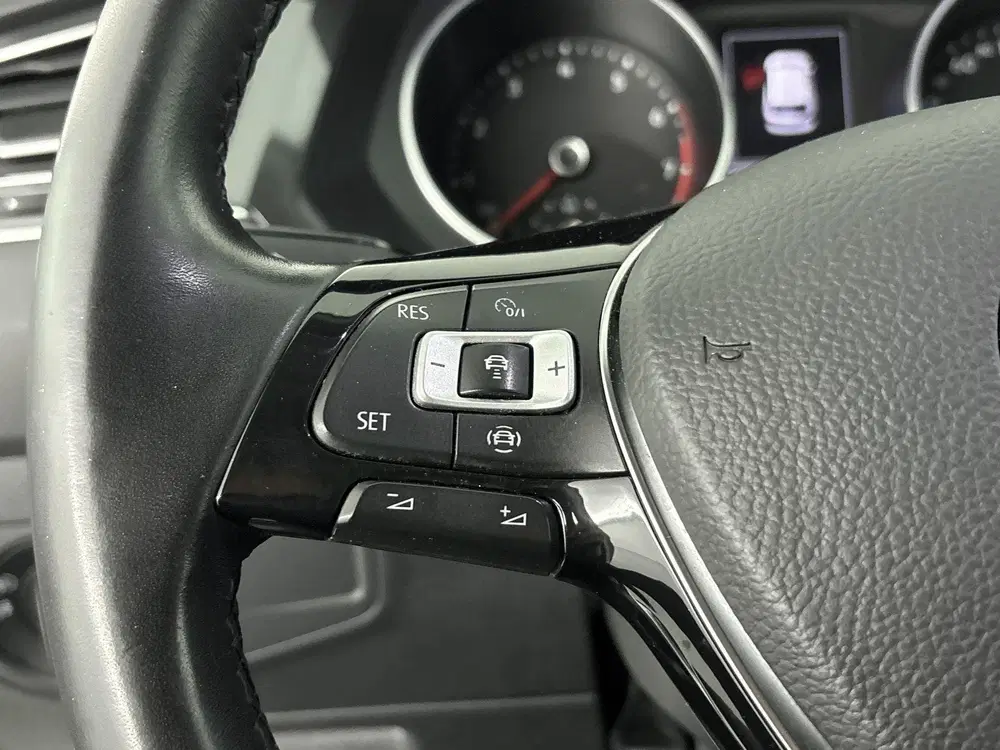 Volkswagen Tiguan Allspace 1.5 TSI R-Line uit 2021, foto 15
