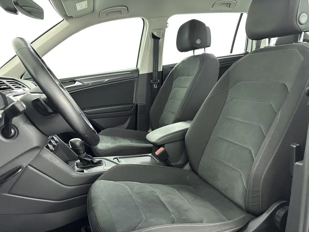 Volkswagen Tiguan Allspace 1.5 TSI R-Line uit 2021, foto 6