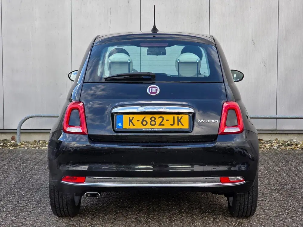 Fiat 500 70pk Hybrid Lounge uit 2021, foto 7