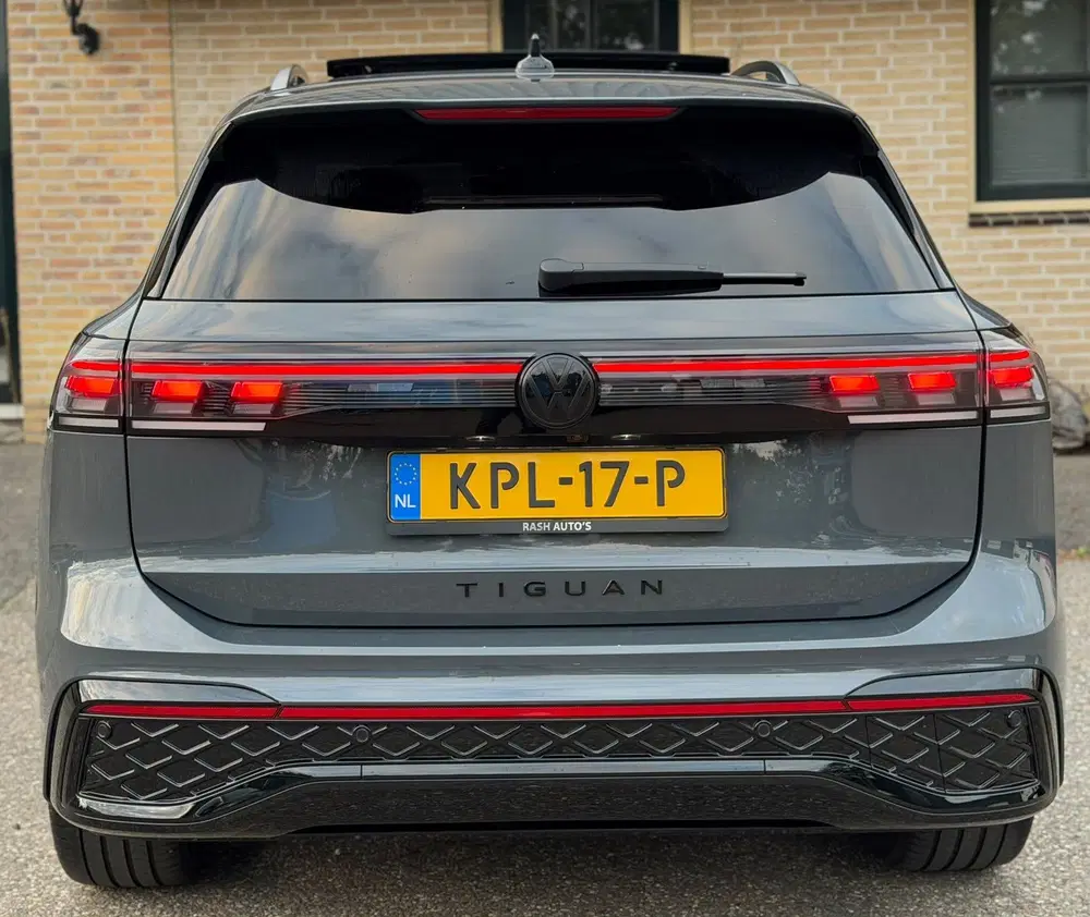 Volkswagen Tiguan 1.5 eTSI R-Line uit 2025, foto 4