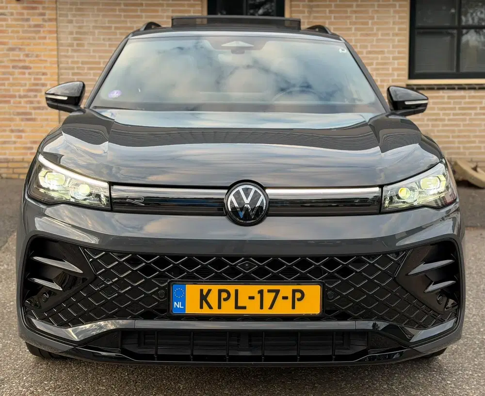Volkswagen Tiguan 1.5 eTSI R-Line uit 2025, foto 5