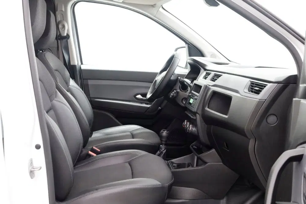 Renault Express 1.5 dCi 75pk Comfort+ Airco uit 2022, foto 3