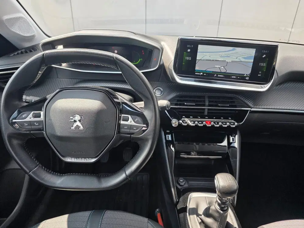 Peugeot 208 100pk Allure uit 2020, foto 10