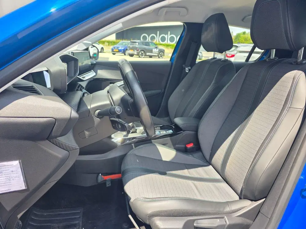 Peugeot 208 100pk Allure uit 2020, foto 7
