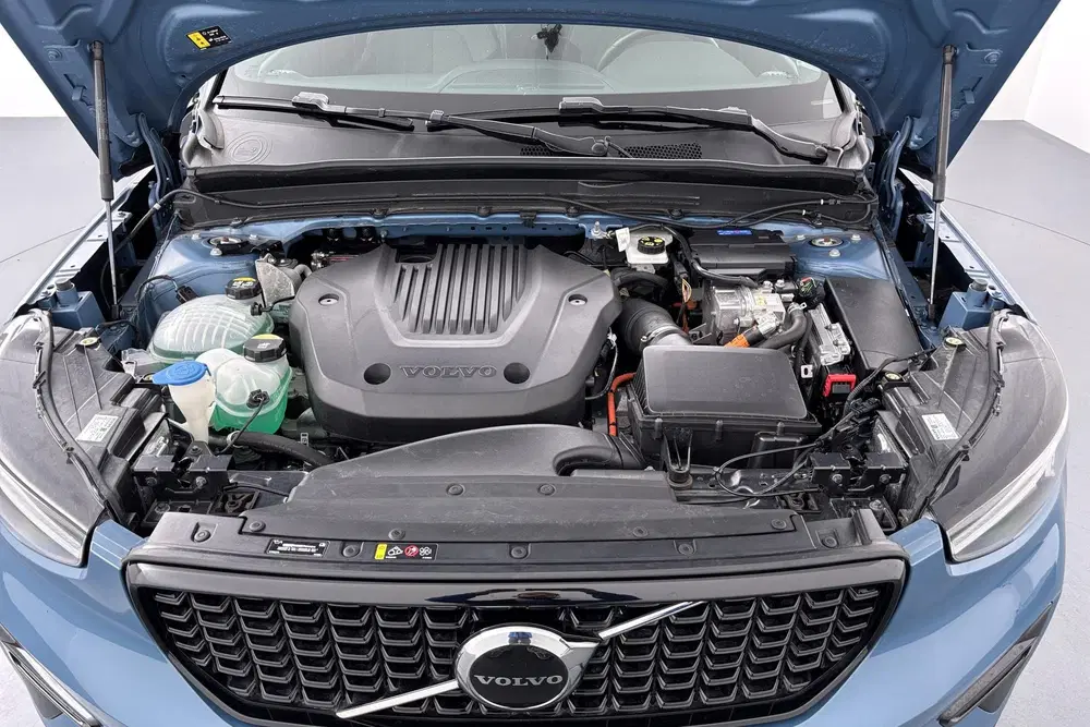 Volvo XC40 1.5 T4 Plug-in hybrid Plus Dark Luxueus ri uit 2023, foto 13