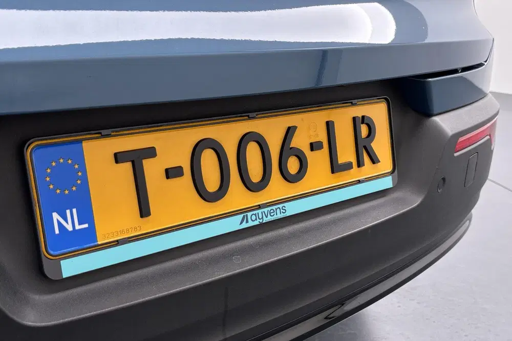 Volvo XC40 1.5 T4 Plug-in hybrid Plus Dark Luxueus ri uit 2023, foto 15