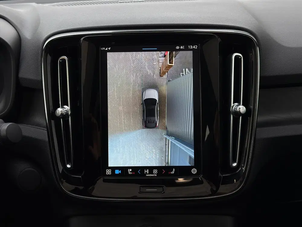 Volvo C40 Recharge Twin Pure electric 408pk Intro Ed uit 2021, foto 10