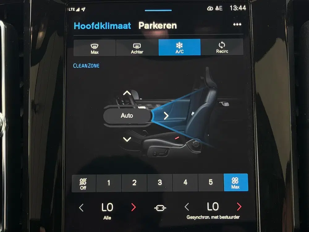 Volvo C40 Recharge Twin Pure electric 408pk Intro Ed uit 2021, foto 8