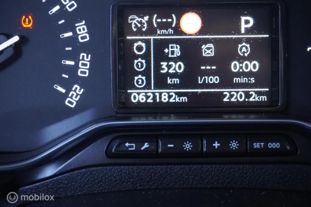 Toyota Proace City 1.2 Turbo Automaat uit 2020, foto 15