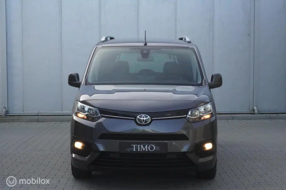 Toyota Proace City 1.2 Turbo Automaat uit 2020, foto 5