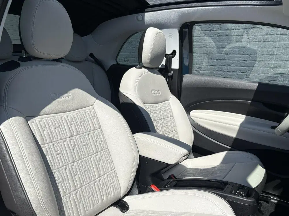 Fiat 500e La Prima 42 kWh uit 2022, foto 13