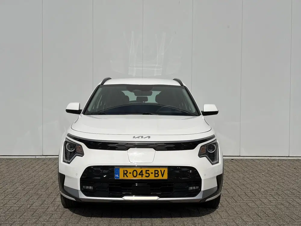 Kia Niro DynamicLine 64.8 kWh SOH 96.1% uit 2022, foto 2