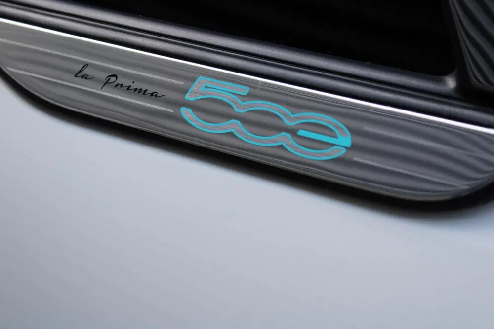 Fiat 500 La Prima 42 kWh SOH 97.1% Panoramadak uit 2024, foto 11