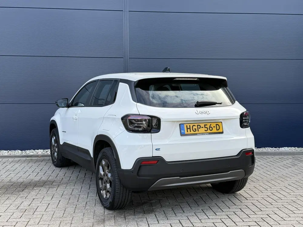 Jeep Avenger Longitude 54 kWh SOH 97 uit 2025, foto 4
