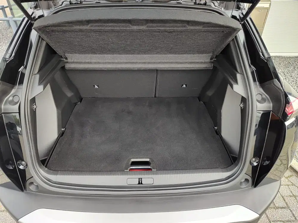 Peugeot 2008 EV Allure Avantage 54 kWh SOH 96.9% uit 2025, foto 13