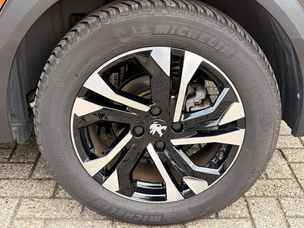 Peugeot 2008 EV Allure Pack 50 kWh Apple Carplay uit 2022, foto 11