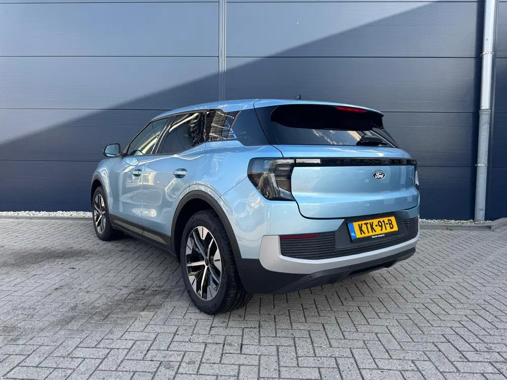 Ford Explorer Premium Extended Range AWD 77 kWh Navigati uit 2025, foto 10