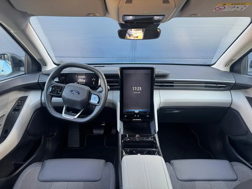 Ford Explorer Premium Extended Range AWD 77 kWh Navigati uit 2025, foto 15