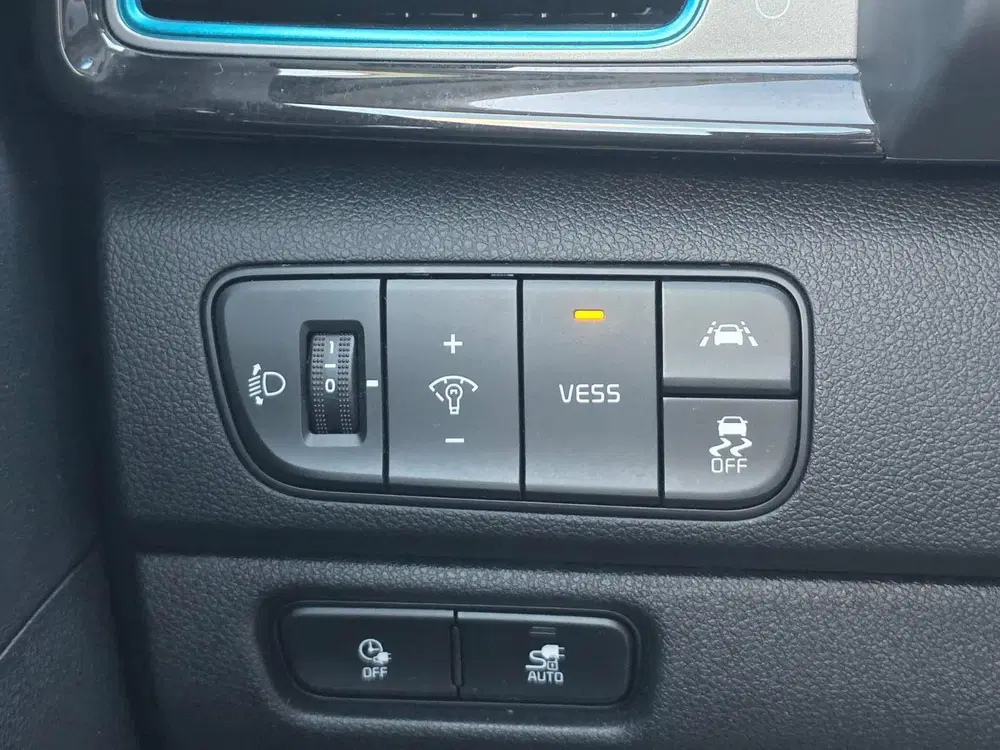Kia Niro DynamicLine 64 kWh Navigatie uit 2019, foto 12