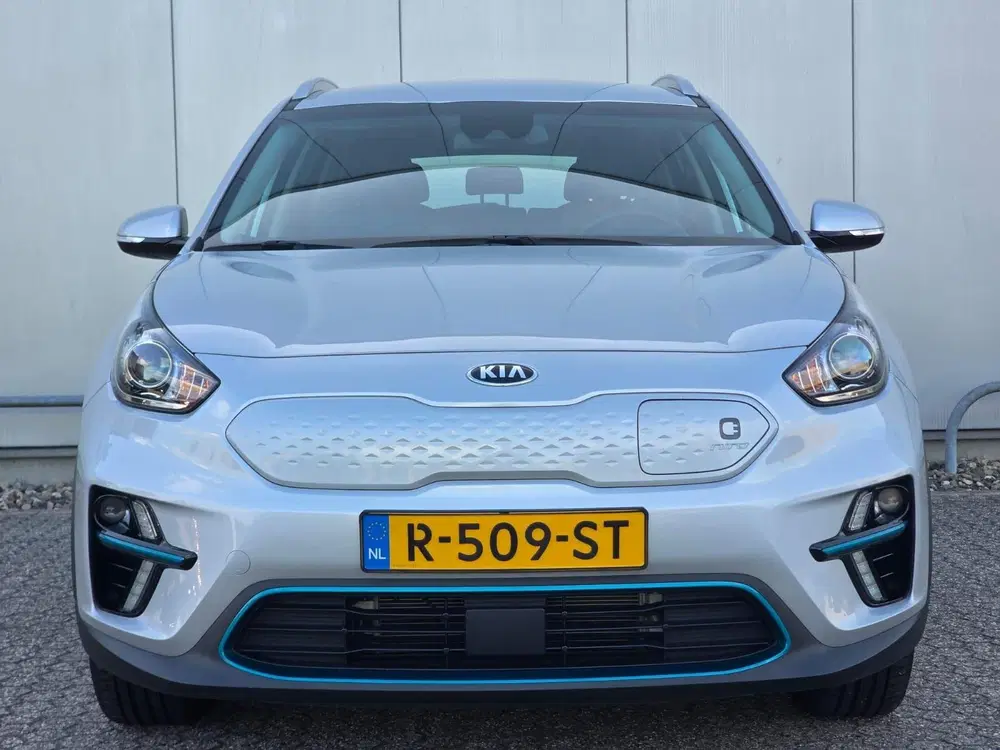 Kia Niro DynamicLine 64 kWh Navigatie uit 2019, foto 2