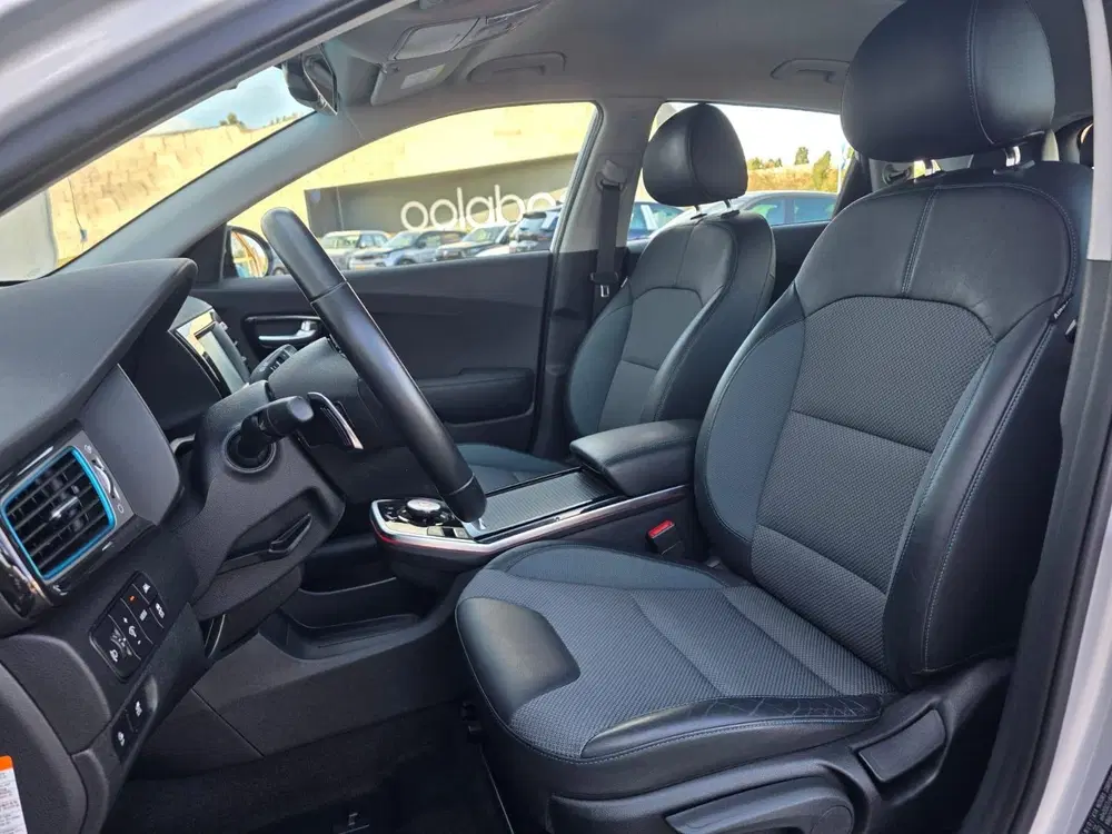 Kia Niro DynamicLine 64 kWh Navigatie uit 2019, foto 7