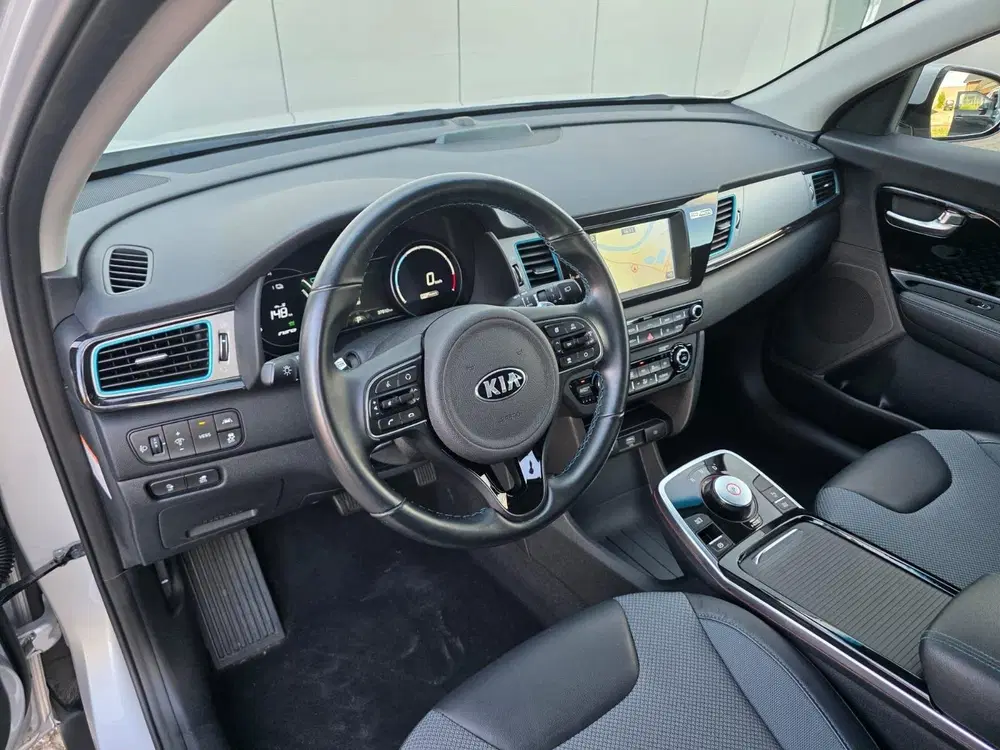 Kia Niro DynamicLine 64 kWh Navigatie uit 2019, foto 8