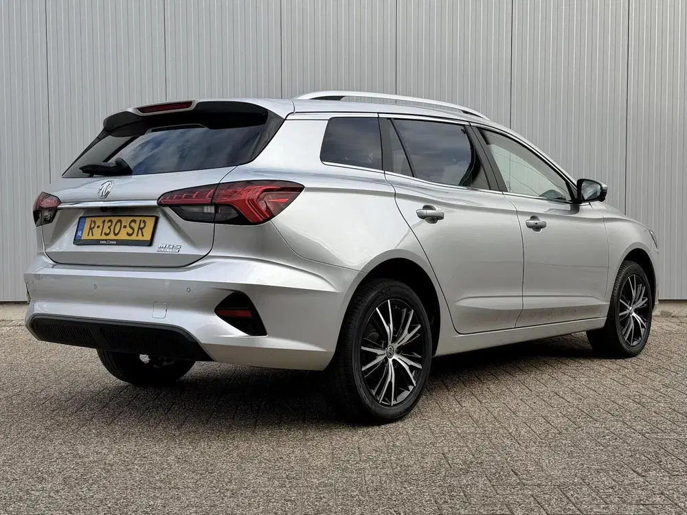 MG MG5 Electric 50 kWh Luxury uit 2022, foto 3