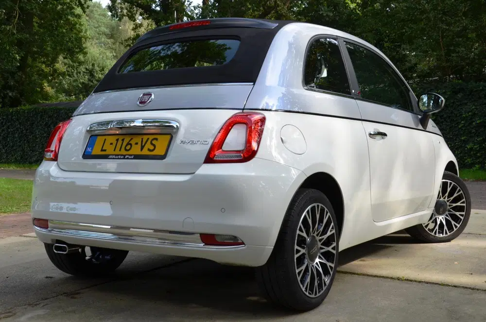 Fiat 500C 1.0 Hybrid Dolcevita Navigatie uit 2021, foto 13