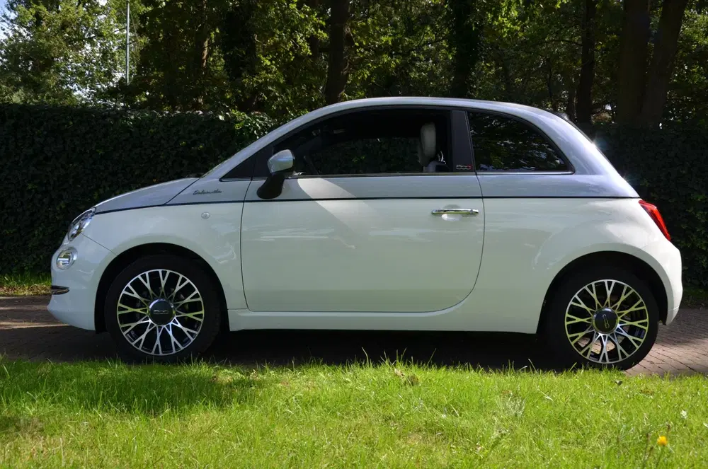 Fiat 500C 1.0 Hybrid Dolcevita Navigatie uit 2021, foto 5