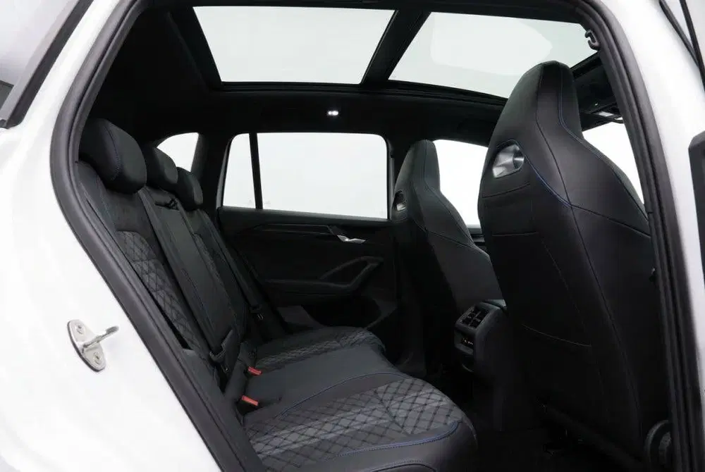 Volkswagen Tiguan 1.5 TSI eHybrid PHEV R-Line Pano l Blindsp uit 2026, foto 12