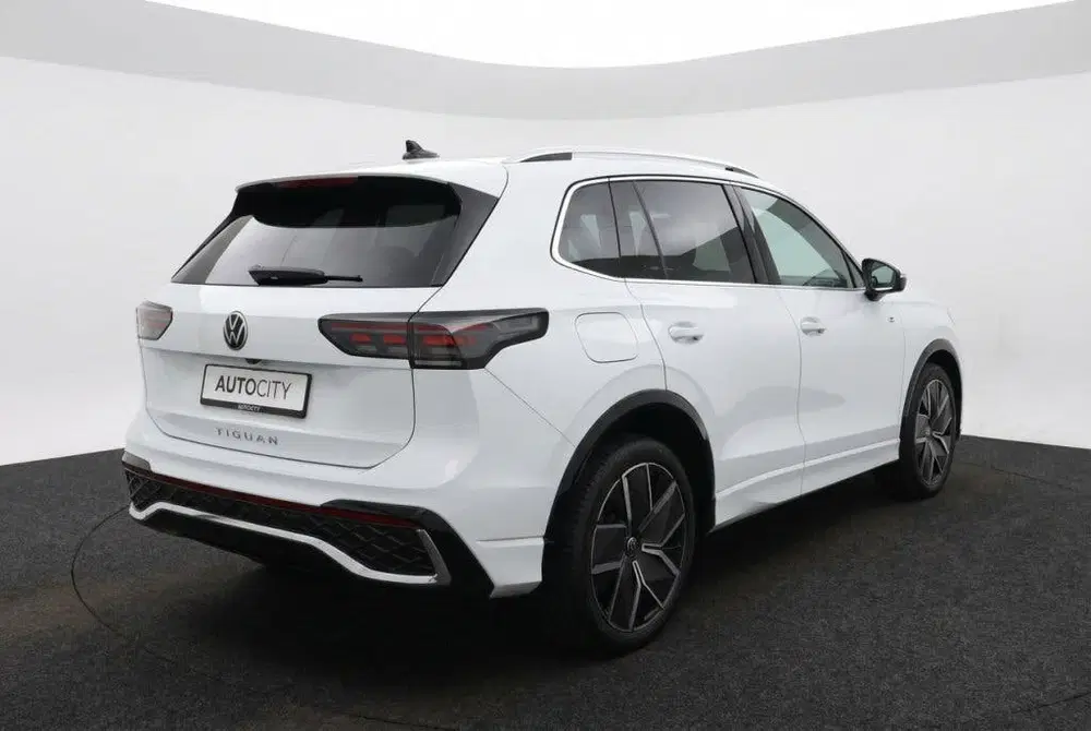 Volkswagen Tiguan 1.5 TSI eHybrid PHEV R-Line Pano l Blindsp uit 2026, foto 3