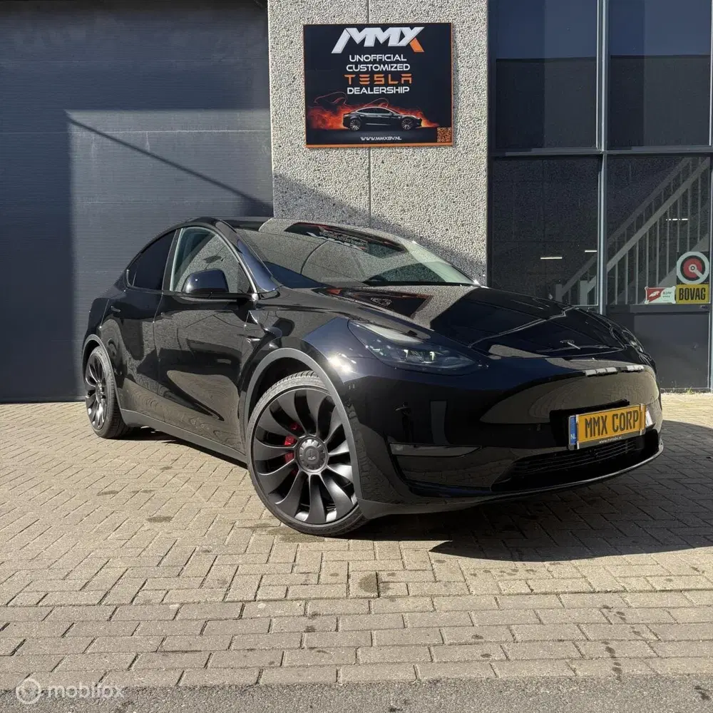 Tesla Model Y Performance + MMX PACK + EAP + SOH 94% uit 2023, foto 3