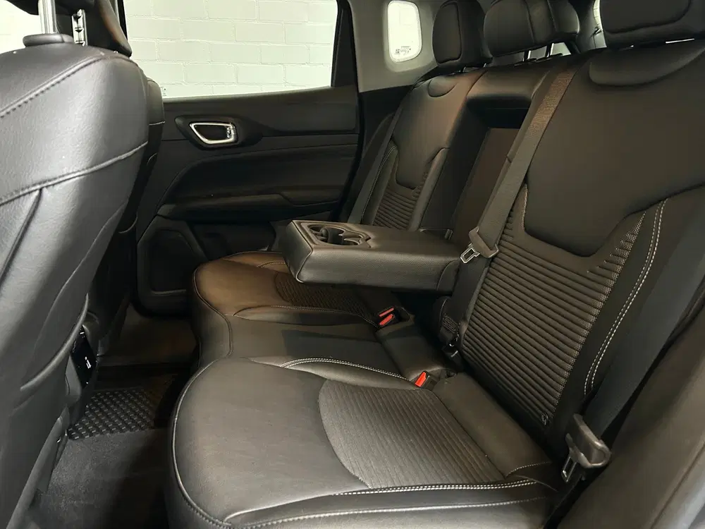 Jeep Compass 4xe 190 Plug-in Hybrid uit 2023, foto 14