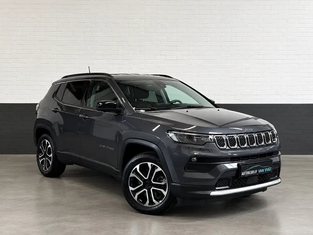 Jeep Compass 4xe 190 Plug-in Hybrid uit 2023, foto 2