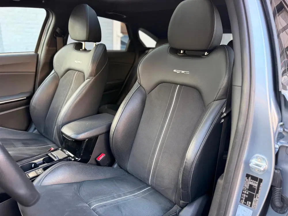 Kia ProCeed 1.5 T-GDi GT-PlusLine uit 2022, foto 15