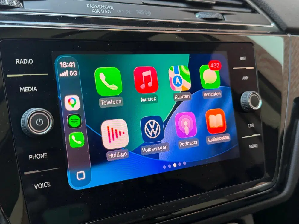 Volkswagen Touran 1.5 TSI R-LINE 7p PANO VIRTUEL BTW 1EIG DE uit 2021, foto 10