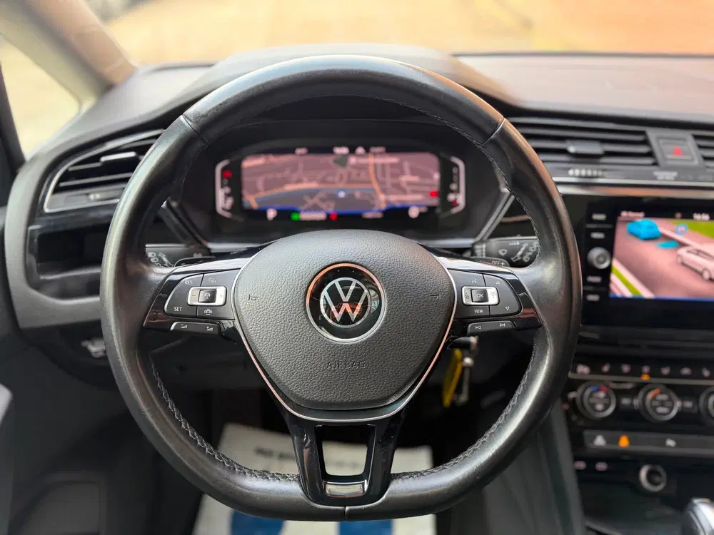 Volkswagen Touran 1.5 TSI R-LINE 7p PANO VIRTUEL BTW 1EIG DE uit 2021, foto 8