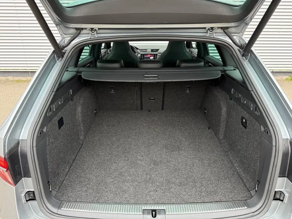Skoda Superb 1.4 TSI iV Sportline Automaat Pano Canton uit 2021, foto 10