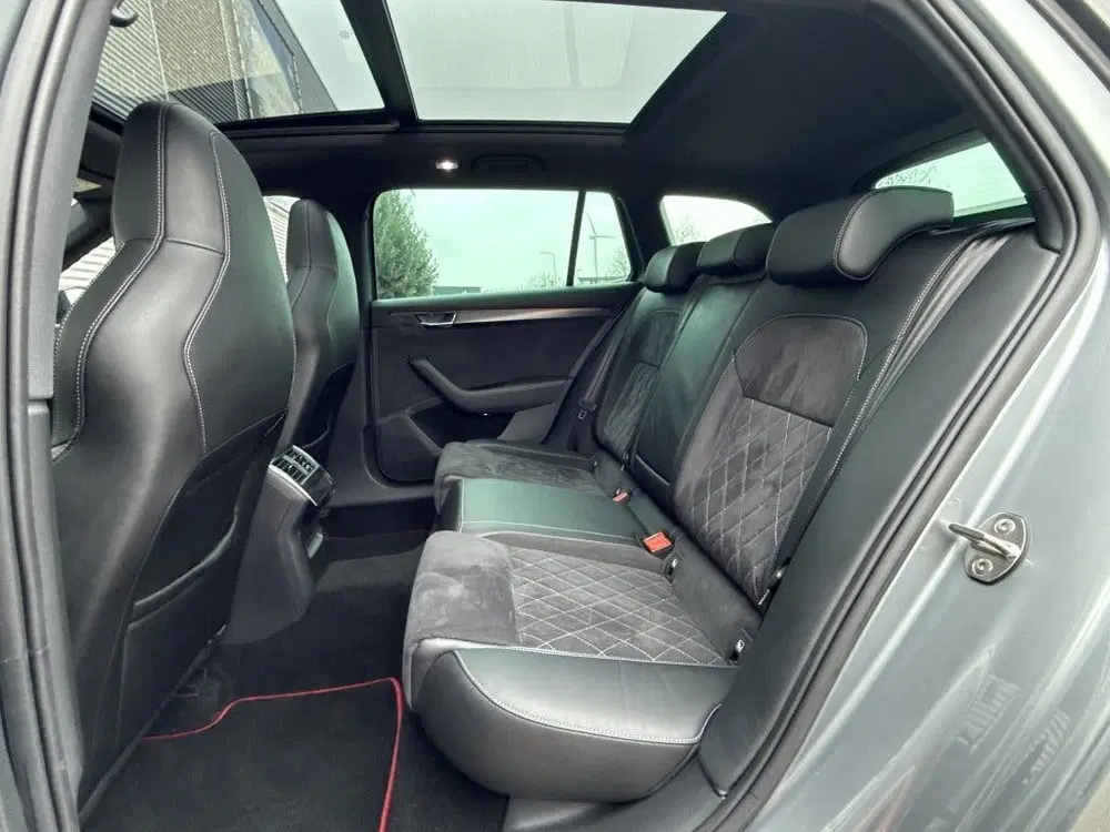 Skoda Superb 1.4 TSI iV Sportline Automaat Pano Canton uit 2021, foto 12