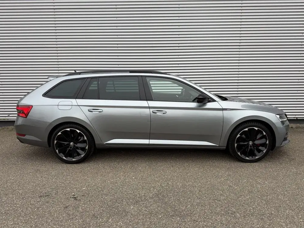 Skoda Superb 1.4 TSI iV Sportline Automaat Pano Canton uit 2021, foto 3