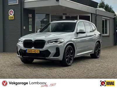 BMW X3 xDrive30e High Executive M-Sport Pano Head uit 2022