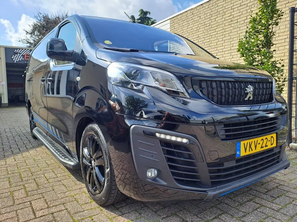 Peugeot Expert 2.0 BlueHDI 180 Long Sport DC uit 2021, foto 11
