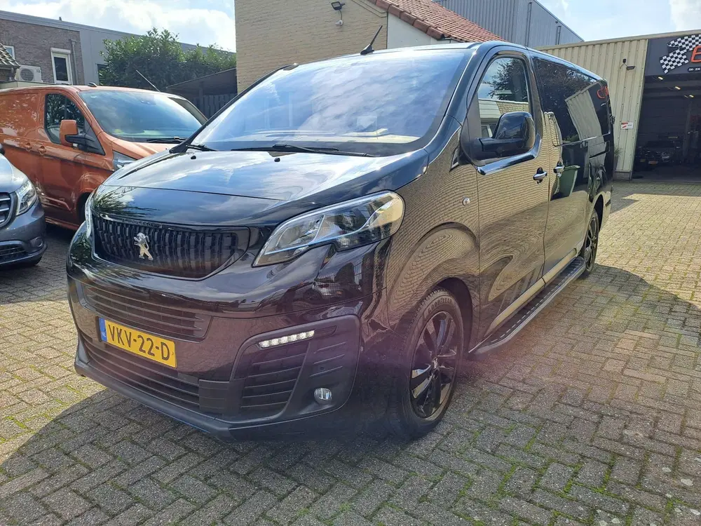 Peugeot Expert 2.0 BlueHDI 180 Long Sport DC uit 2021, foto 6