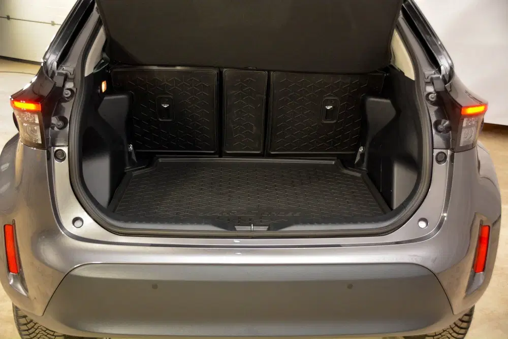 Toyota Yaris Cross 1.5 Hybrid achteruitrijcamera uit 2023, foto 11