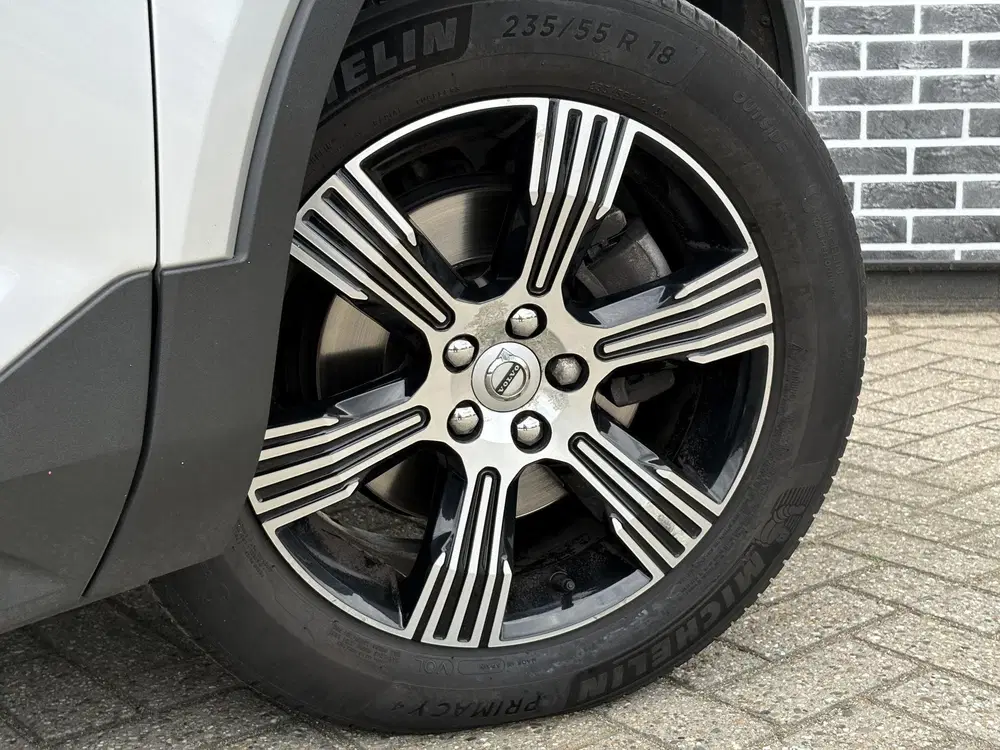 Volvo XC40 2.0 T4 Inscription uit 2019, foto 7