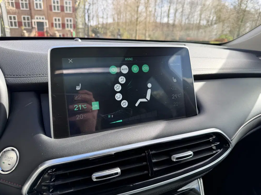 MG EHS 1.5 TGDI Luxury PHEV uit 2023, foto 15