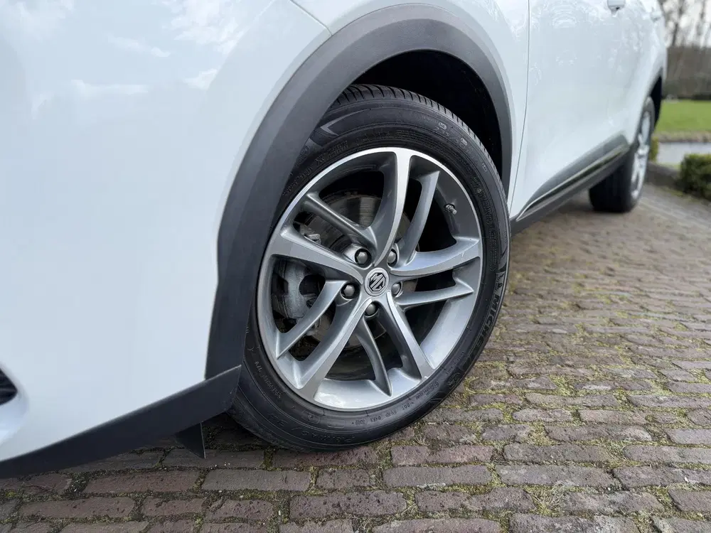 MG EHS 1.5 TGDI Luxury PHEV uit 2023, foto 2