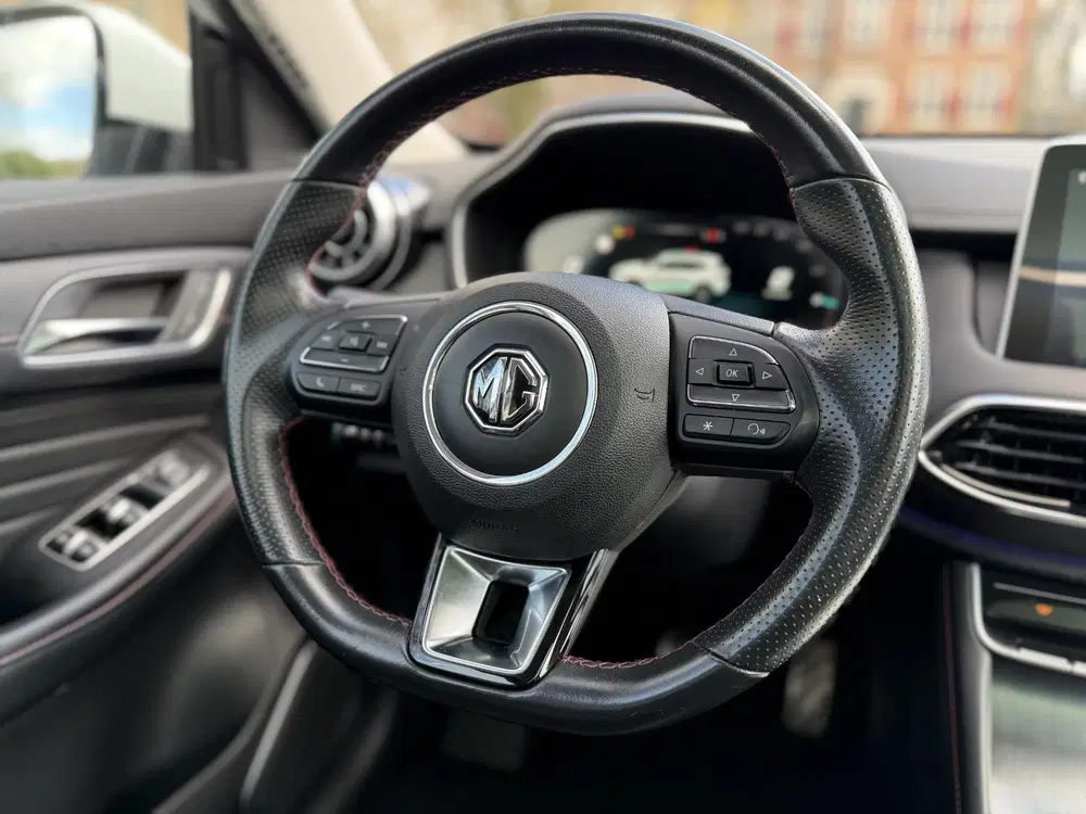 MG EHS 1.5 TGDI Luxury PHEV uit 2023, foto 9
